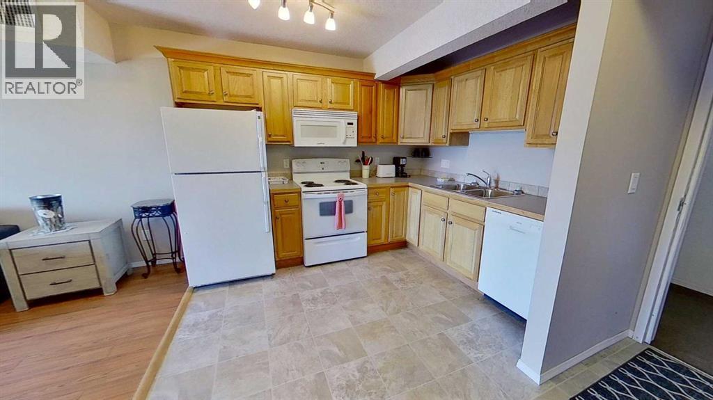 4816 50 Avenue Property Photo 9