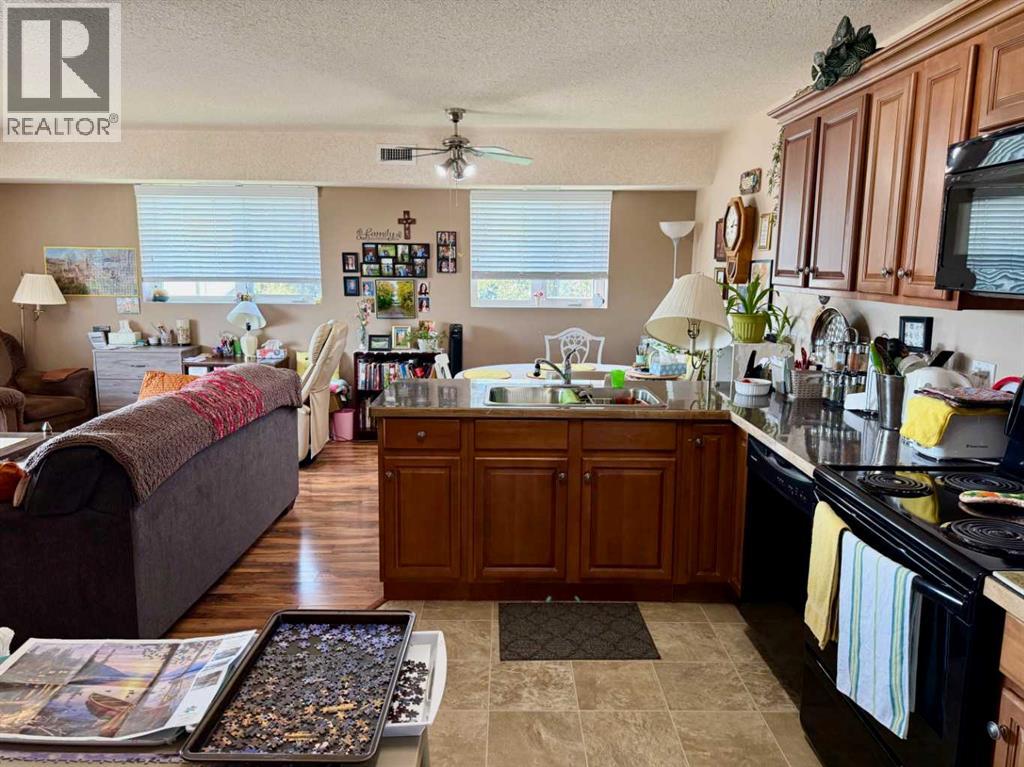 4816 50 Avenue Property Photo 24