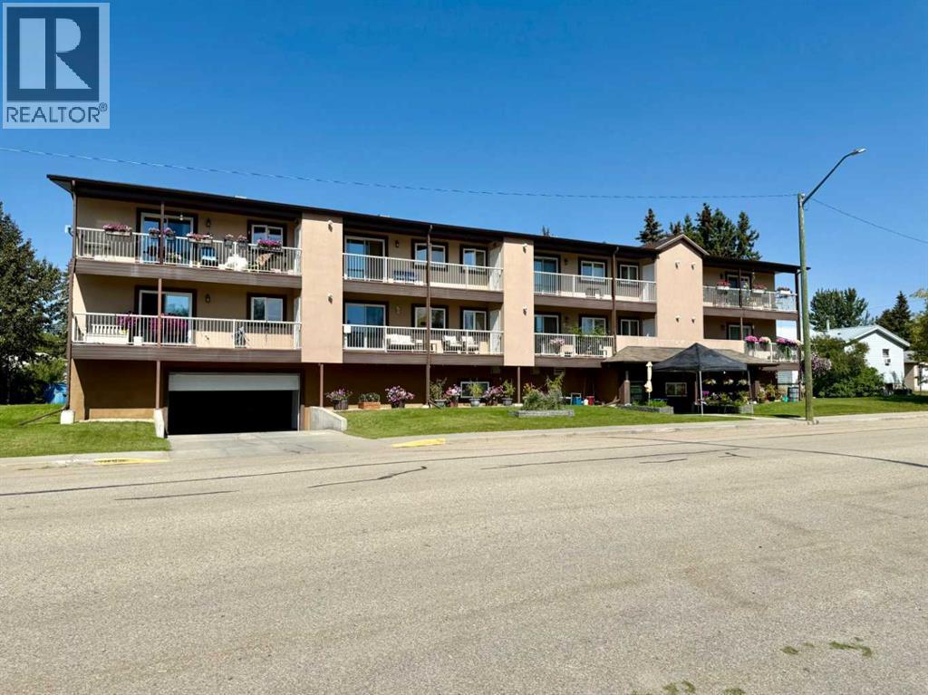 4816 50 Avenue Property Photo 28