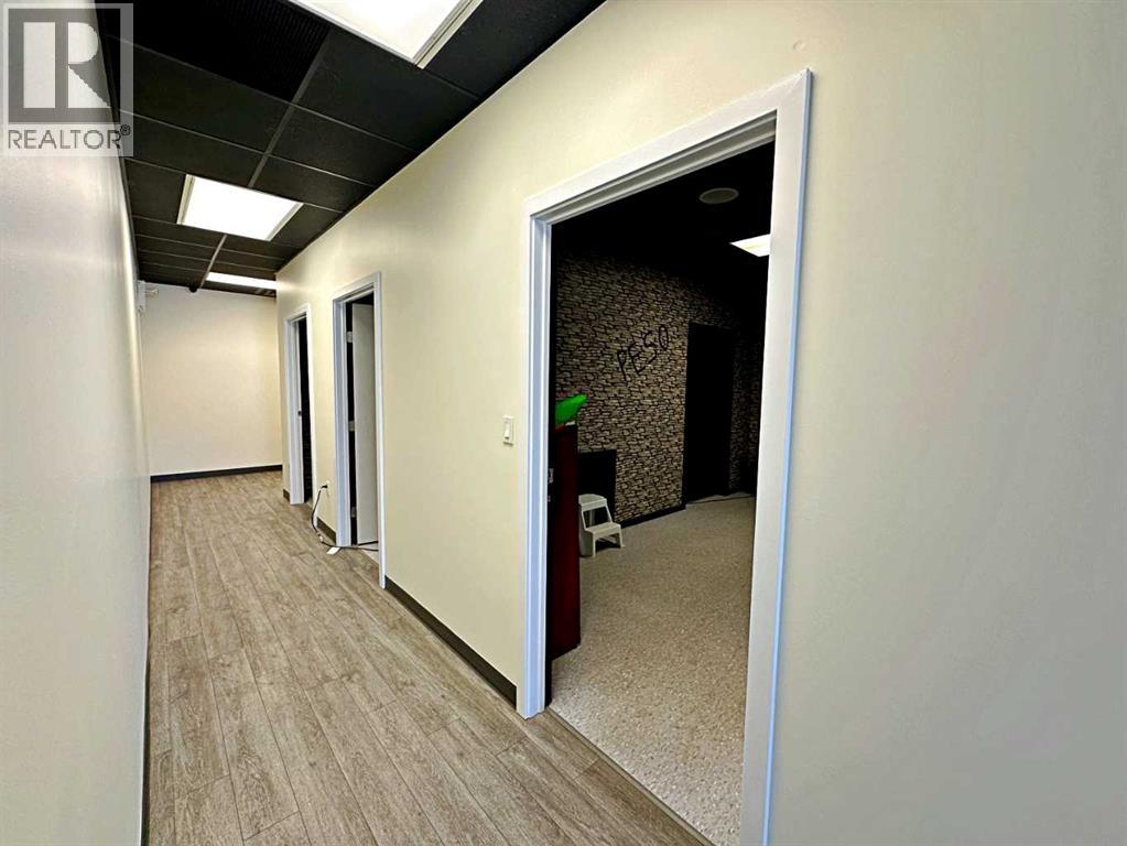 9906 Franklin Avenue Property Photo 12