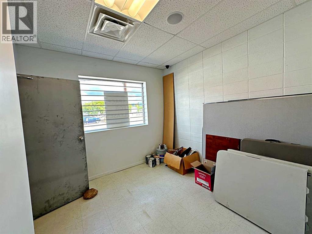 9906 Franklin Avenue Property Photo 28