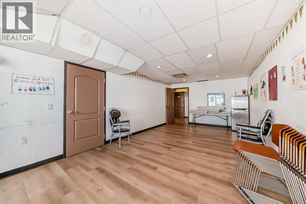 1829 54 Street Se Property Photo 33