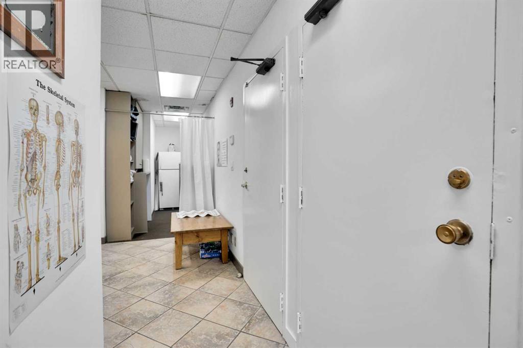 1330 12 Avenue Sw Property Photo 25