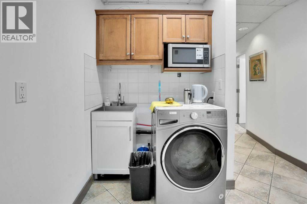 1330 12 Avenue Sw Property Photo 26