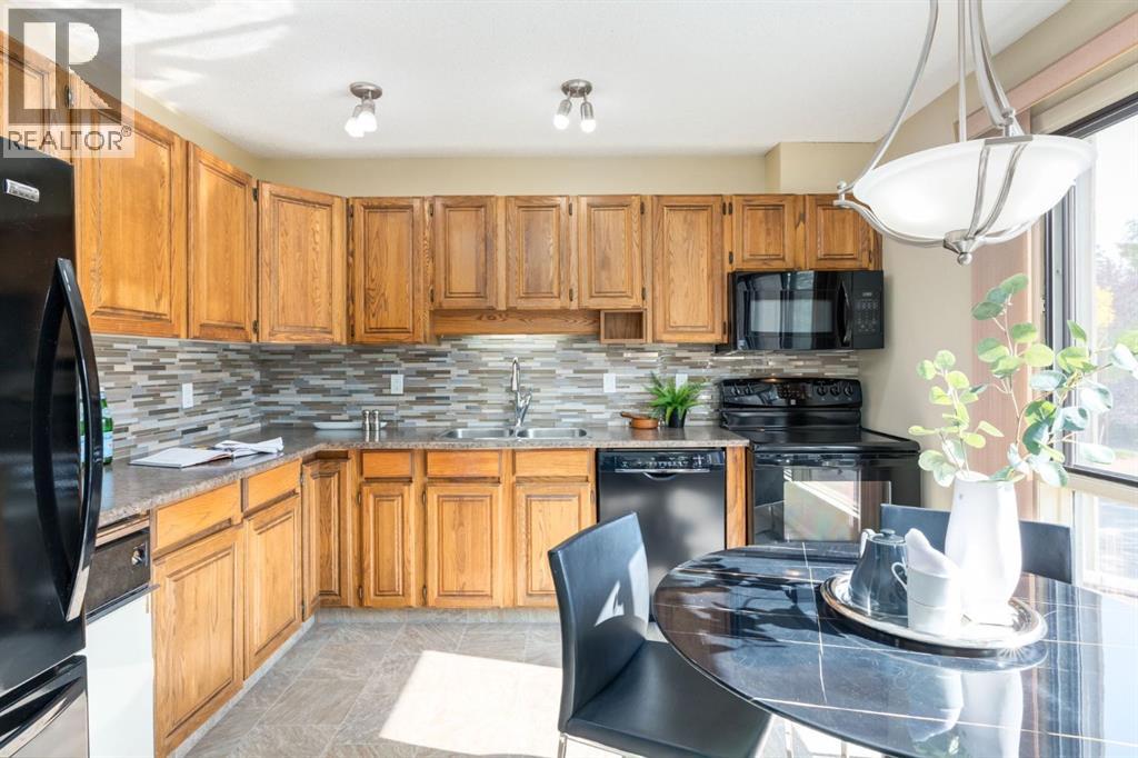 20 Point Mckay Court Property Photo 13