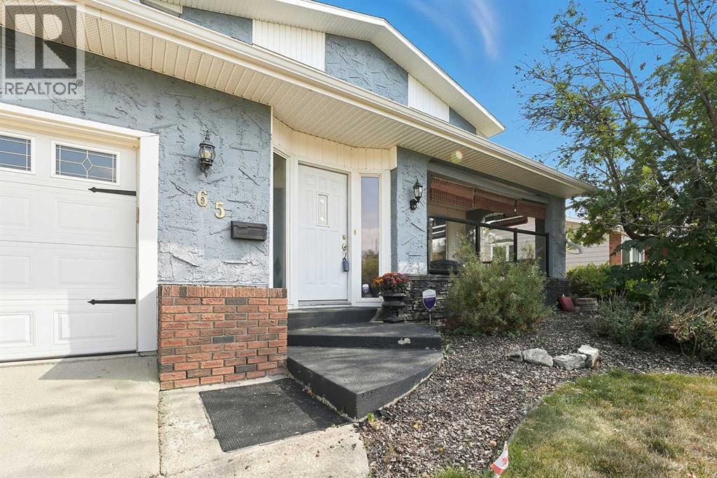 65 Pamely Avenue Property Photo 2