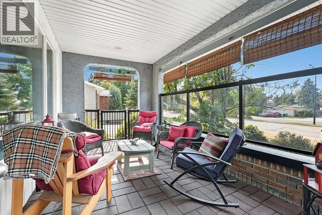 65 Pamely Avenue Property Photo 3