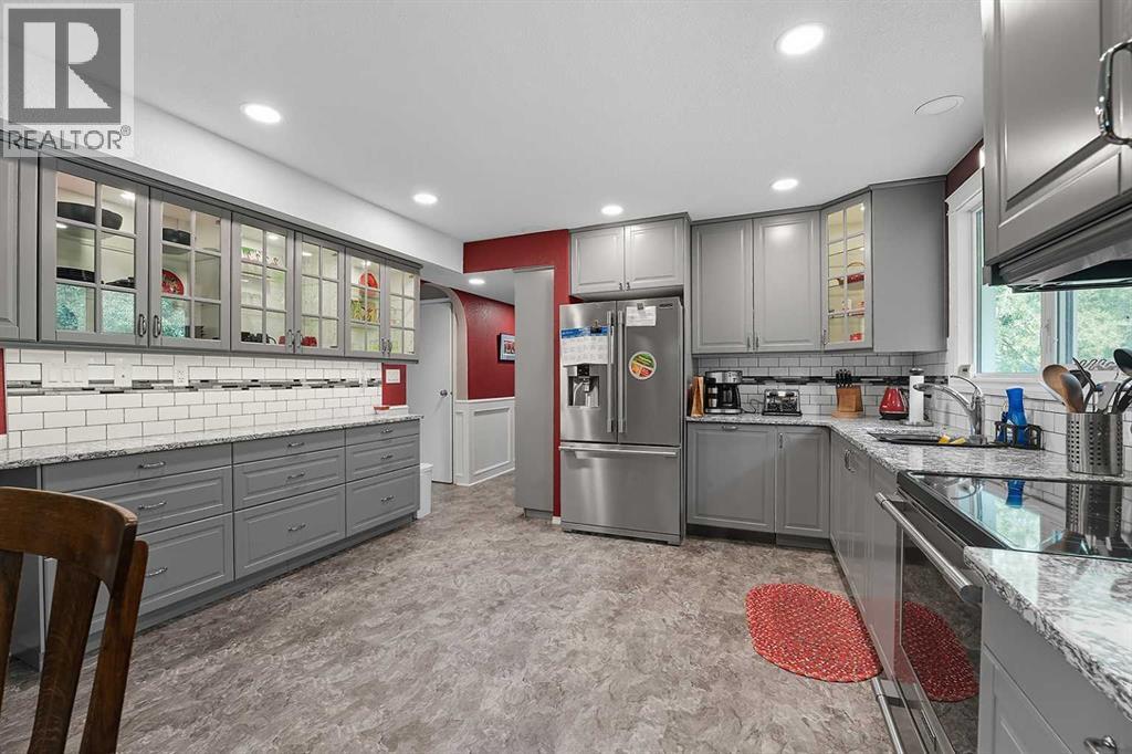 65 Pamely Avenue Property Photo 8