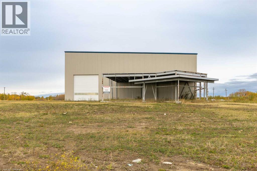 6710 66 Street Property Photo 13