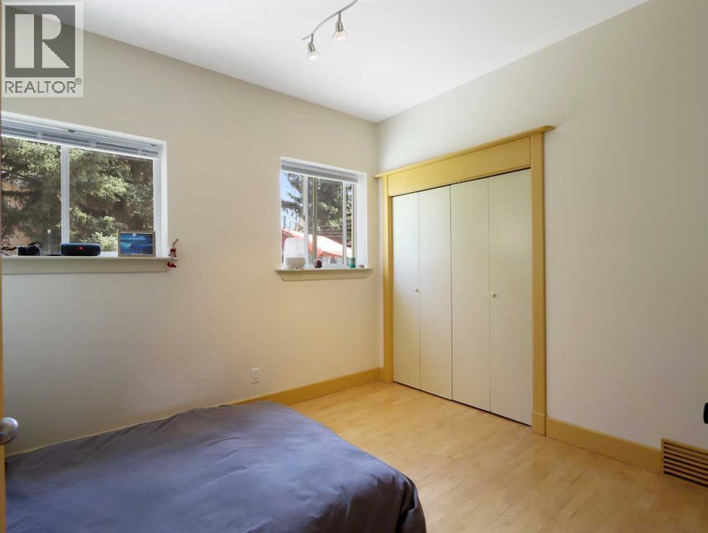 228 17th Street Property Photo 12
