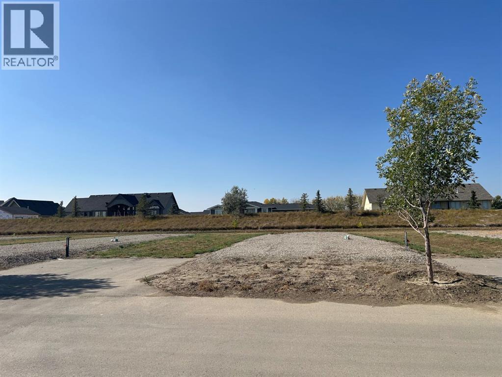 2053 Sunflower Crescent Property Photo 1