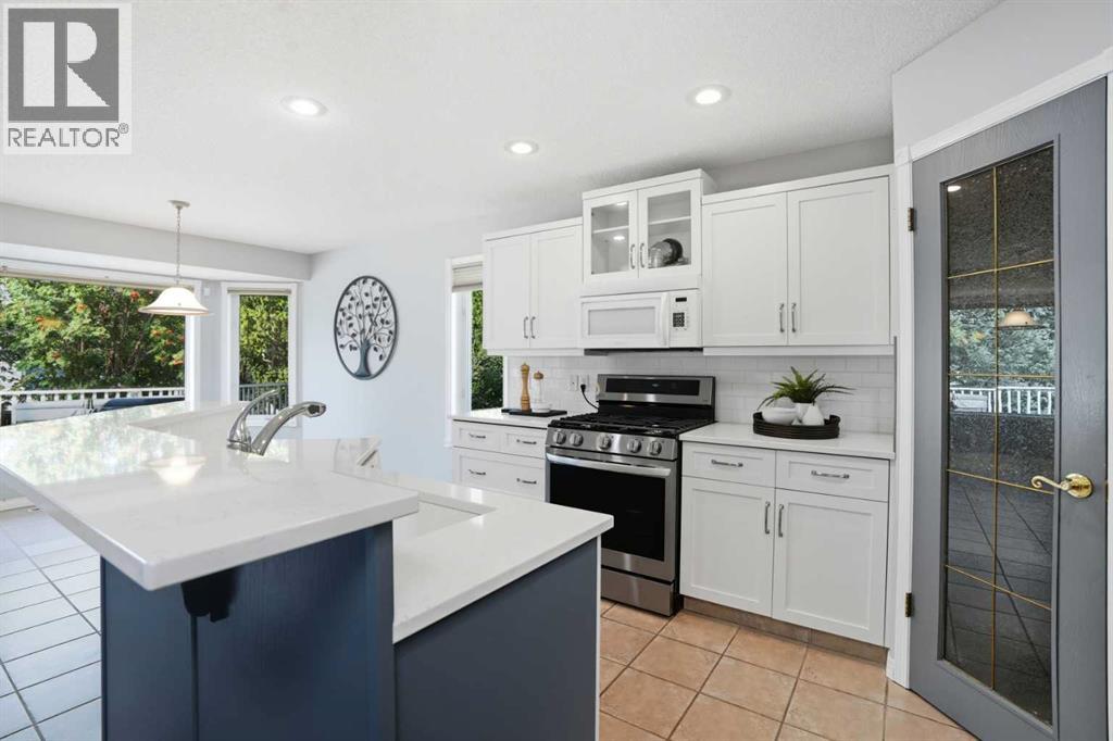 12 Bow Way Property Photo 7