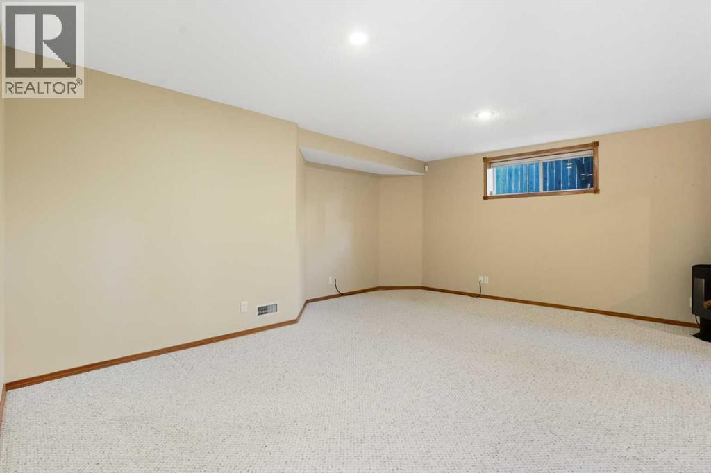 12 Bow Way Property Photo 32