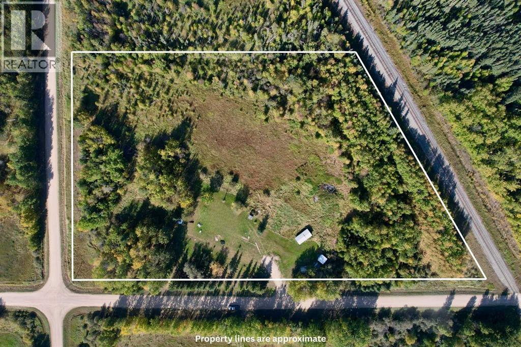 9230 Township Road 584 Property Photo 1