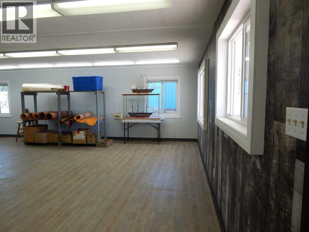 2012 20 Avenue Property Photo 5