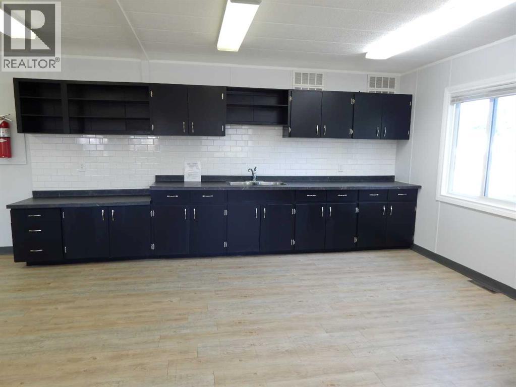 2012 20 Avenue Property Photo 9
