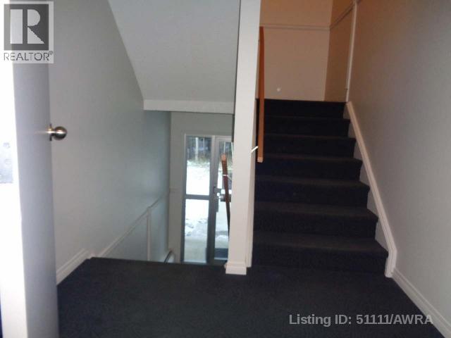 414 41 Street Property Photo 6