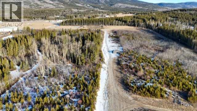 . Mountain Trail Property Photo 11