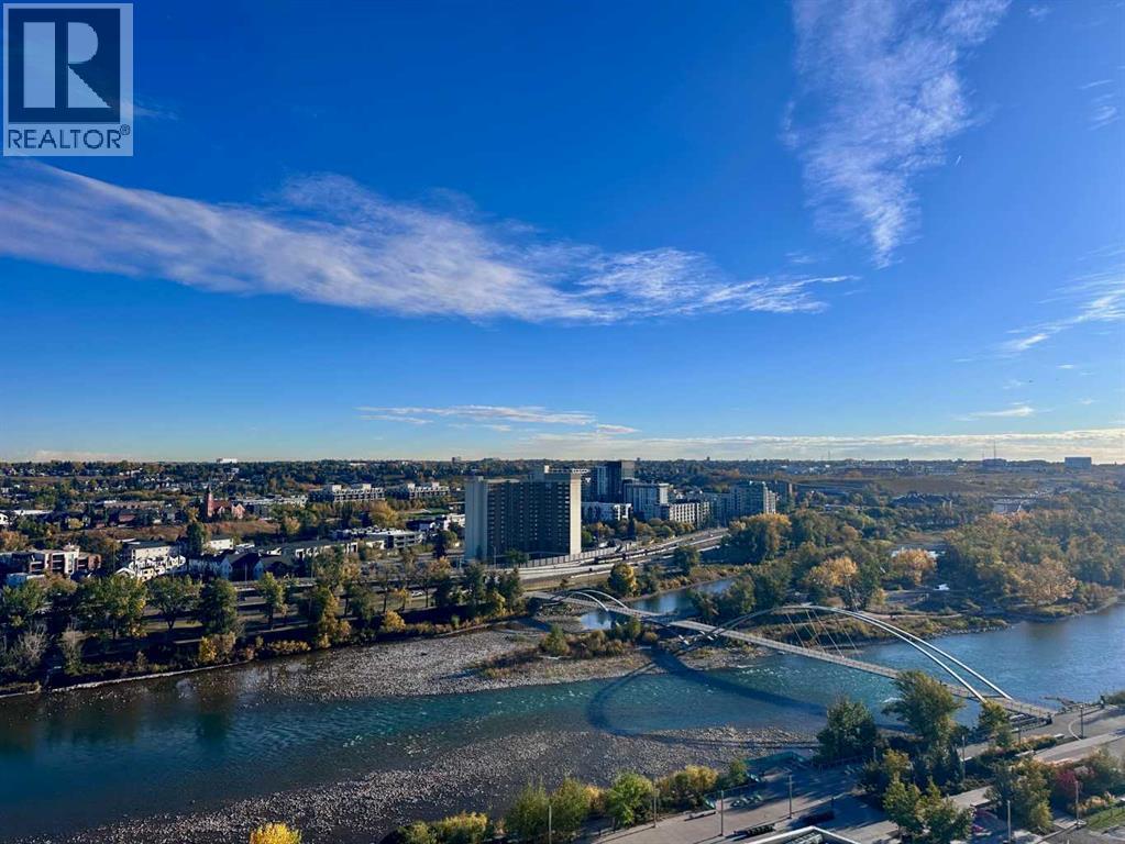 519 Riverfront Avenue Property Photo 1