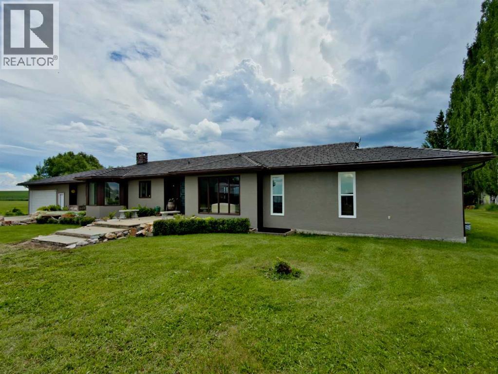 42082 Range Road 274 Property Photo 4