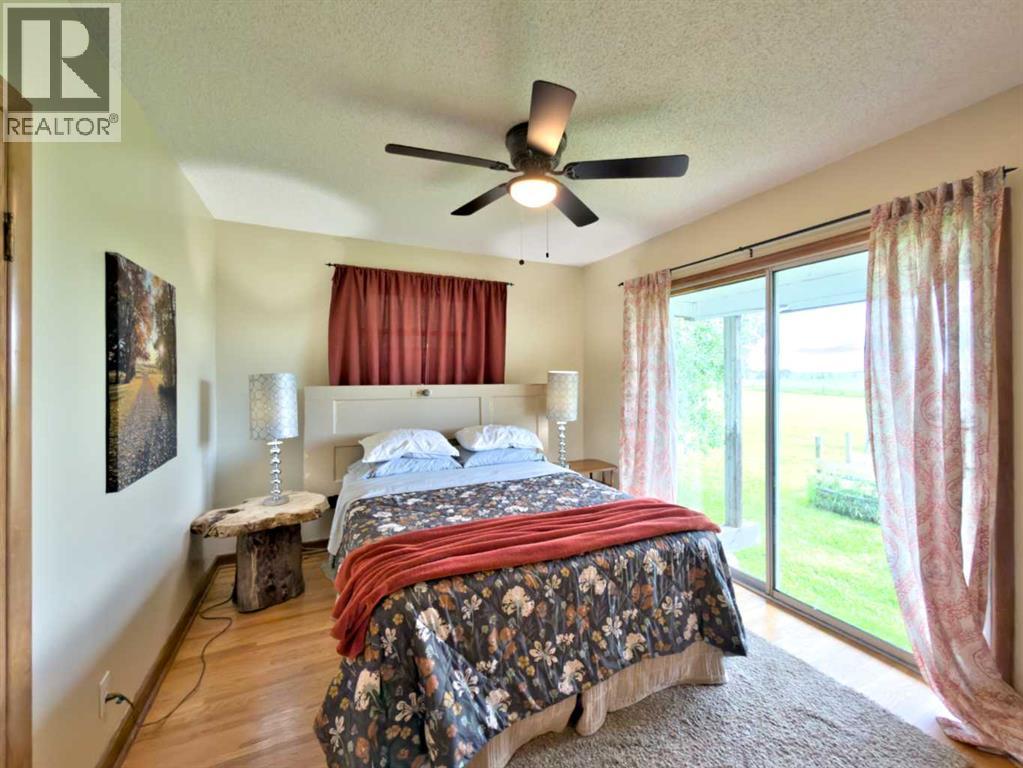 42082 Range Road 274 Property Photo 47