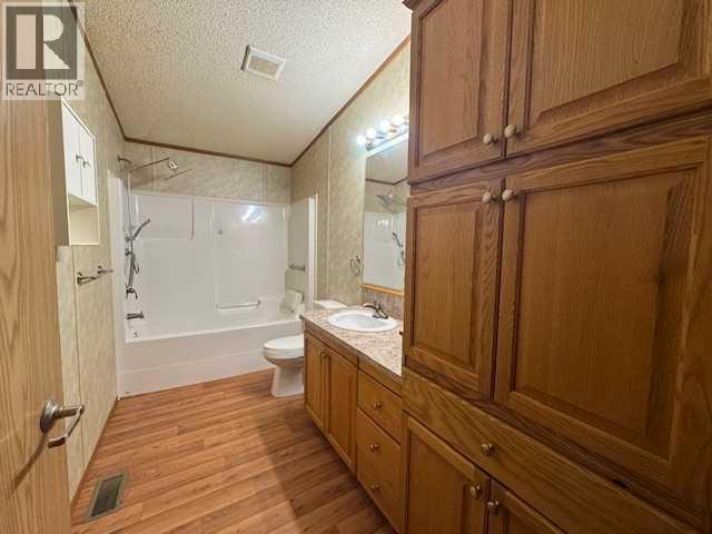 6620 5 Avenue Property Photo 11