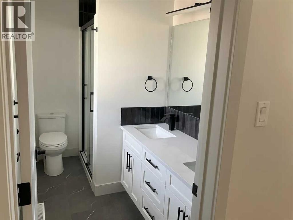 404 8 Street Sw Property Photo 14