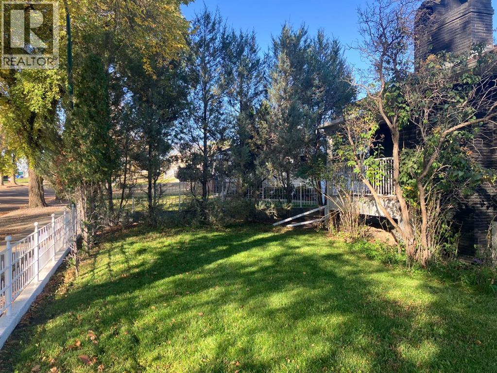 404 8 Street Sw Property Photo 28