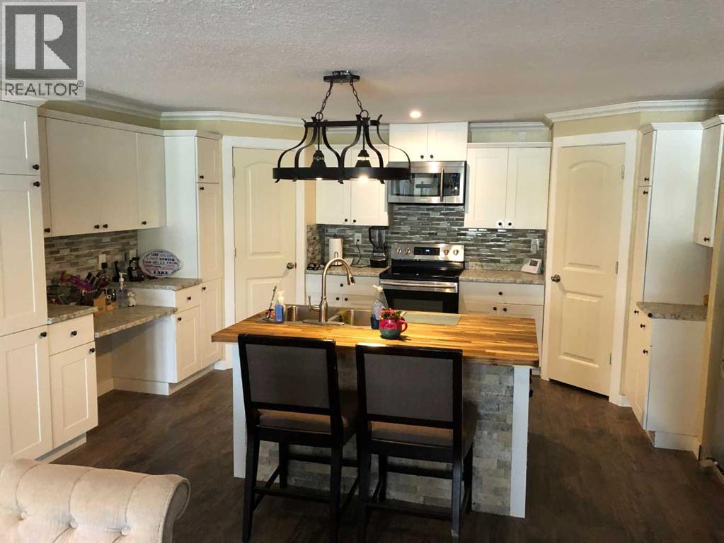 A2264380 Property Photo 18