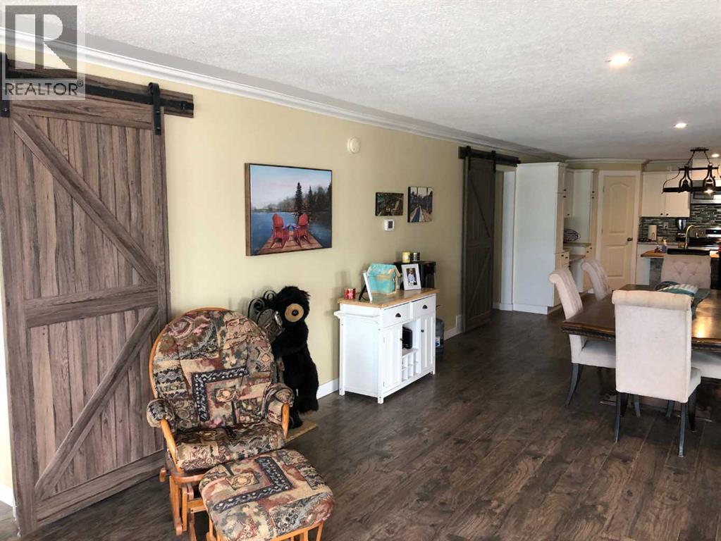 A2264380 Property Photo 23