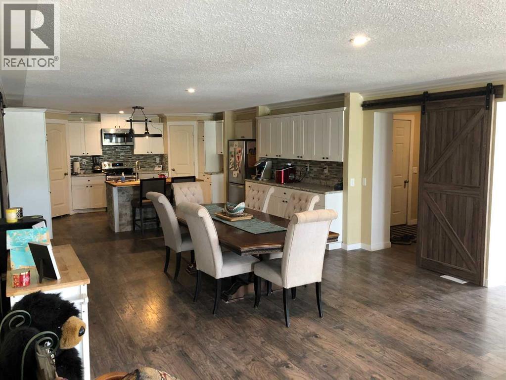 A2264380 Property Photo 24