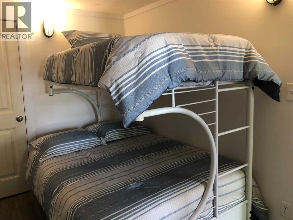 A2264380 Property Photo 31
