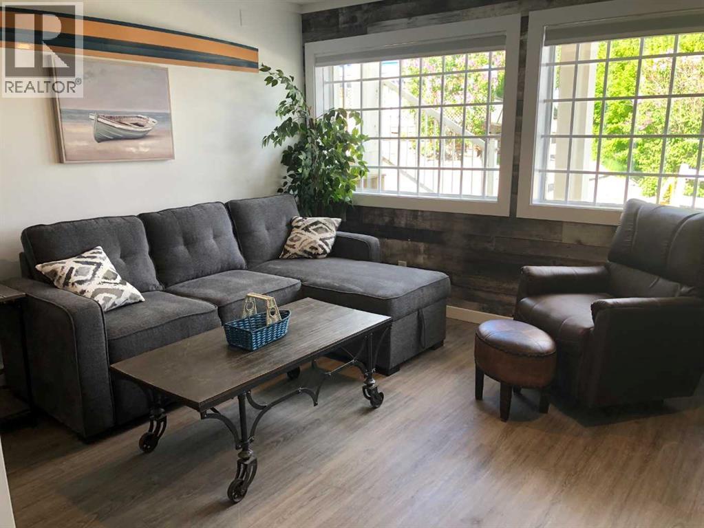 A2264380 Property Photo 42