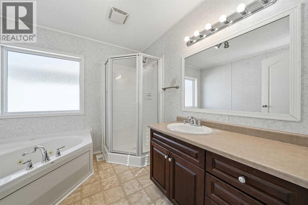 11 Baywood Link Property Photo 16