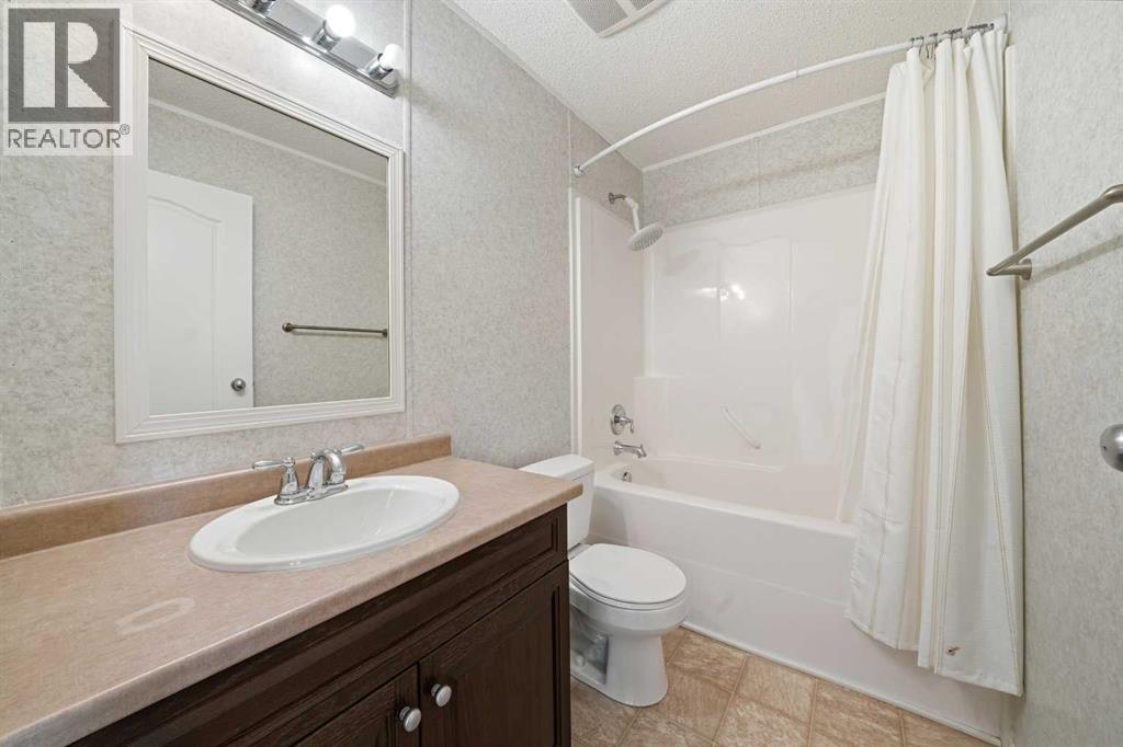 11 Baywood Link Property Photo 21