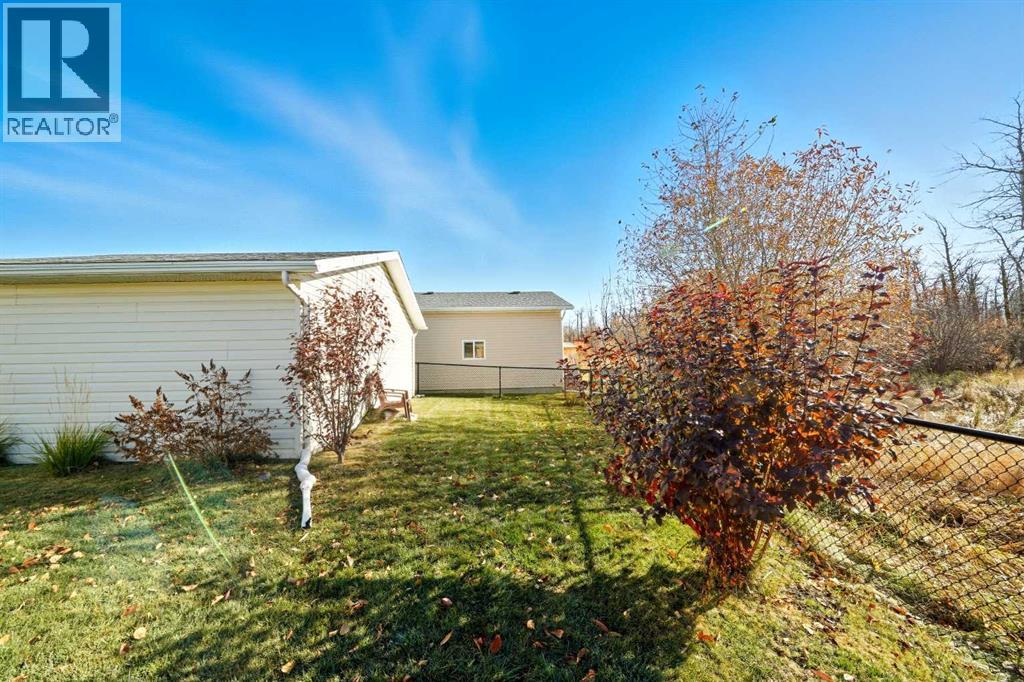 11 Baywood Link Property Photo 28