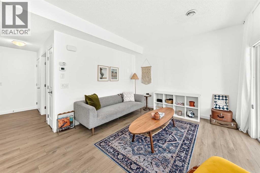 250 Fireside View Property Photo 13