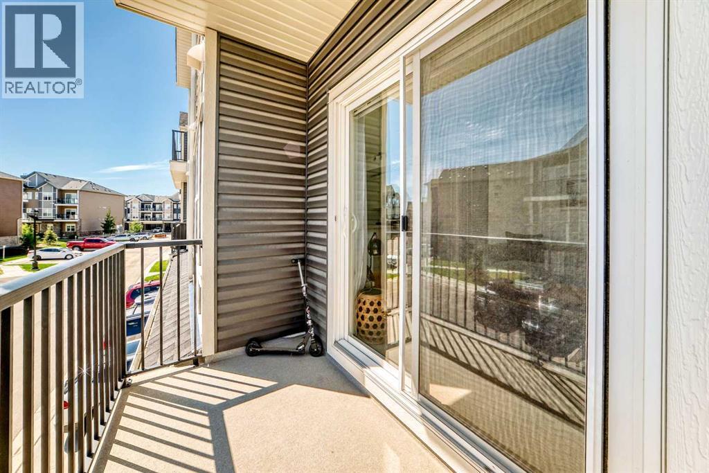 250 Fireside View Property Photo 16