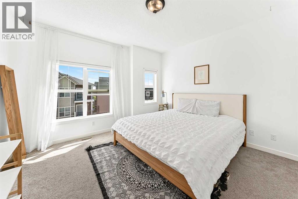 250 Fireside View Property Photo 21