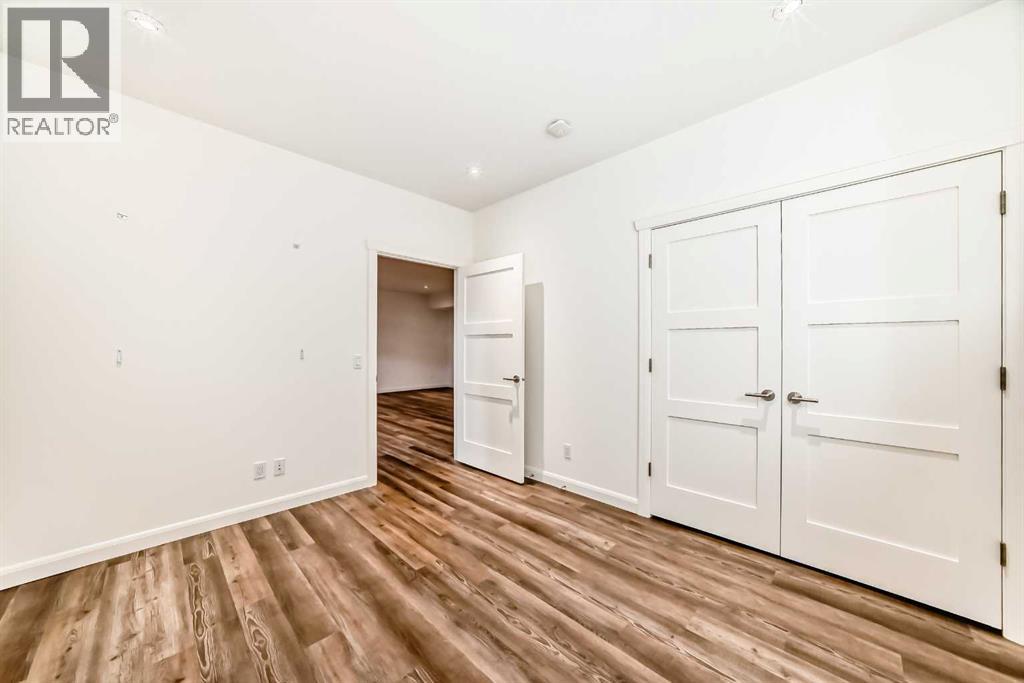 2323 3 Avenue Property Photo 40