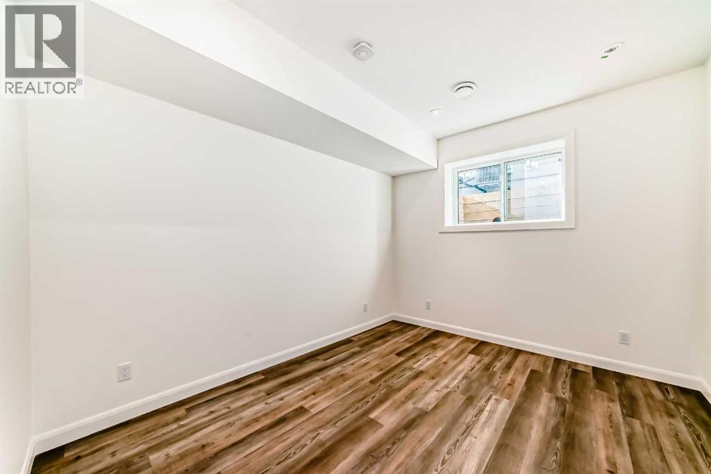 2323 3 Avenue Property Photo 41