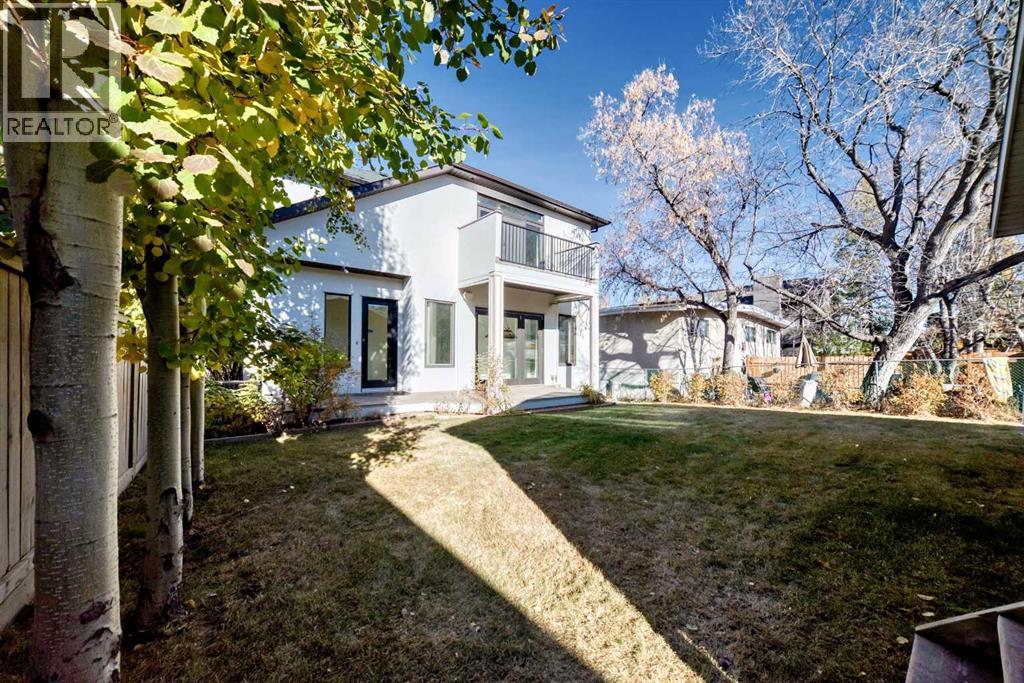 2323 3 Avenue Property Photo 48