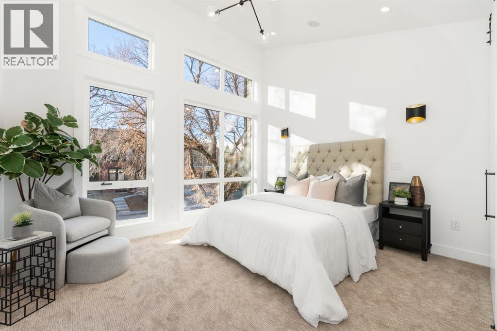 1444 43 Street Property Photo 18