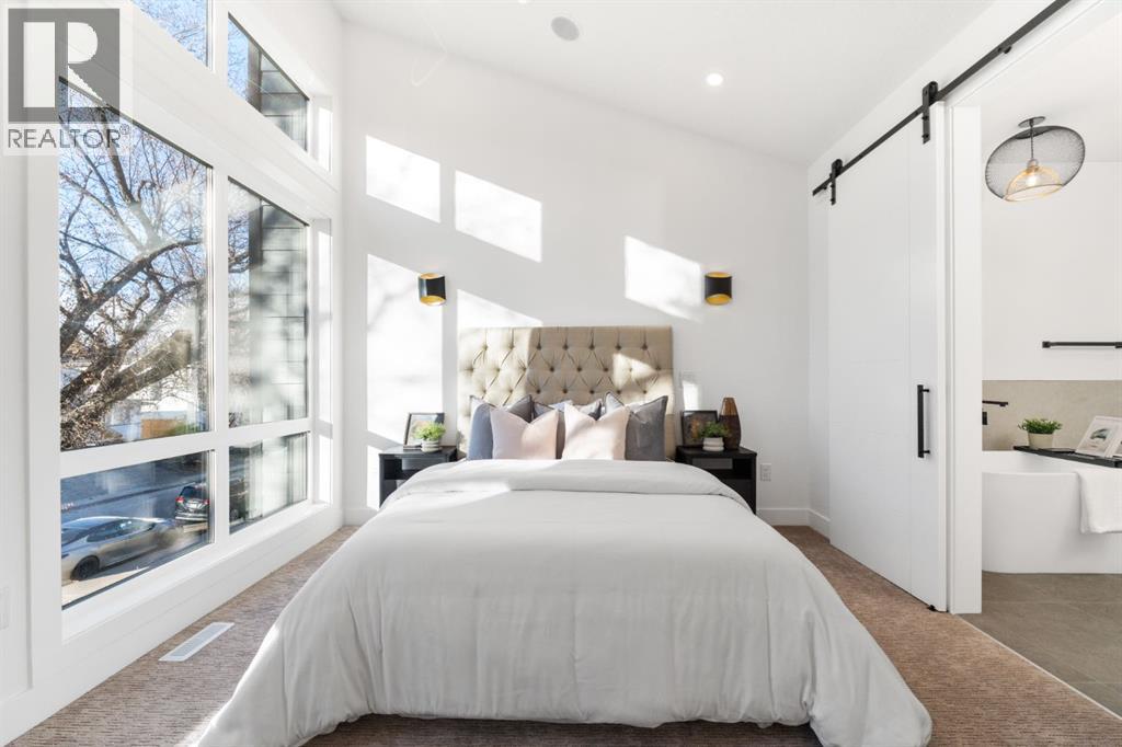 1444 43 Street Property Photo 19