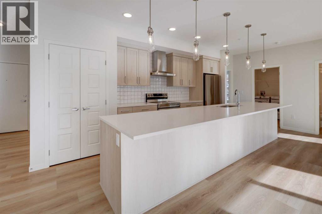 550 Belmont Street Property Photo 3