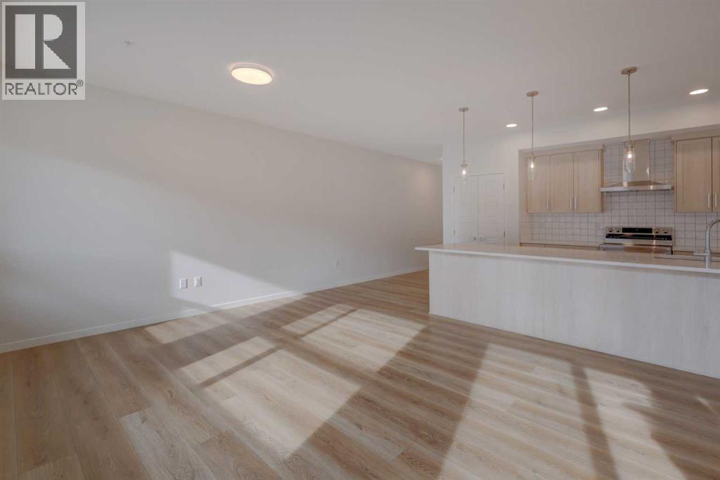 550 Belmont Street Property Photo 16