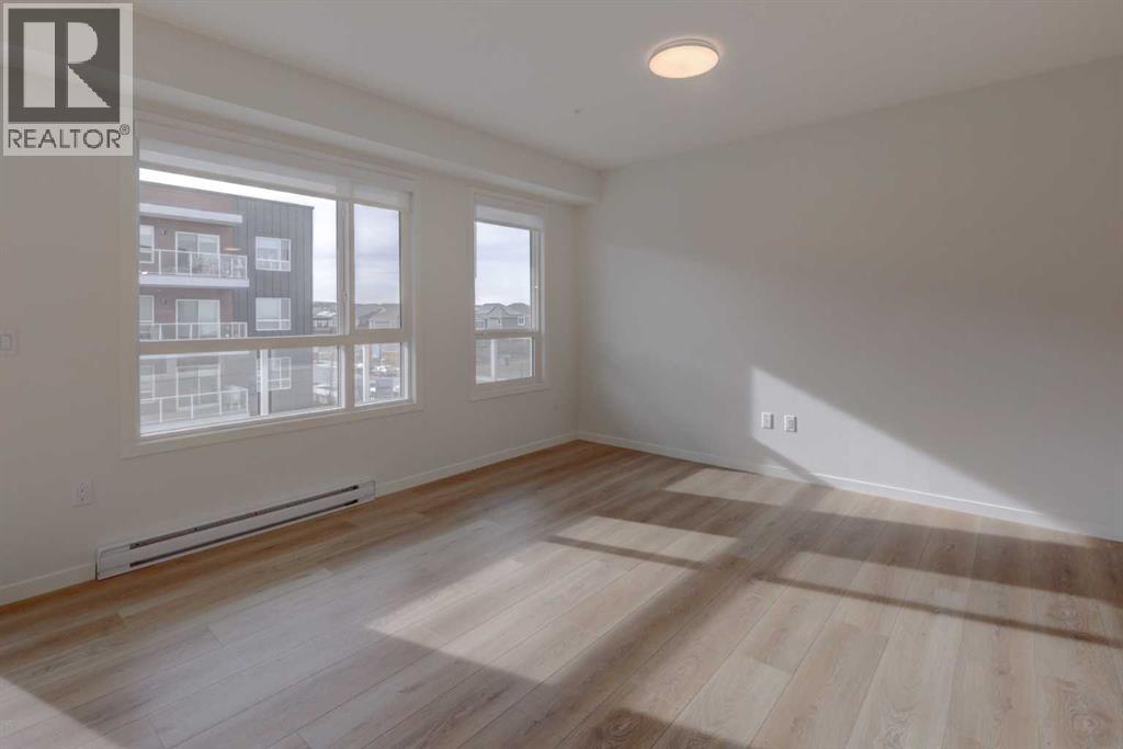 550 Belmont Street Property Photo 17