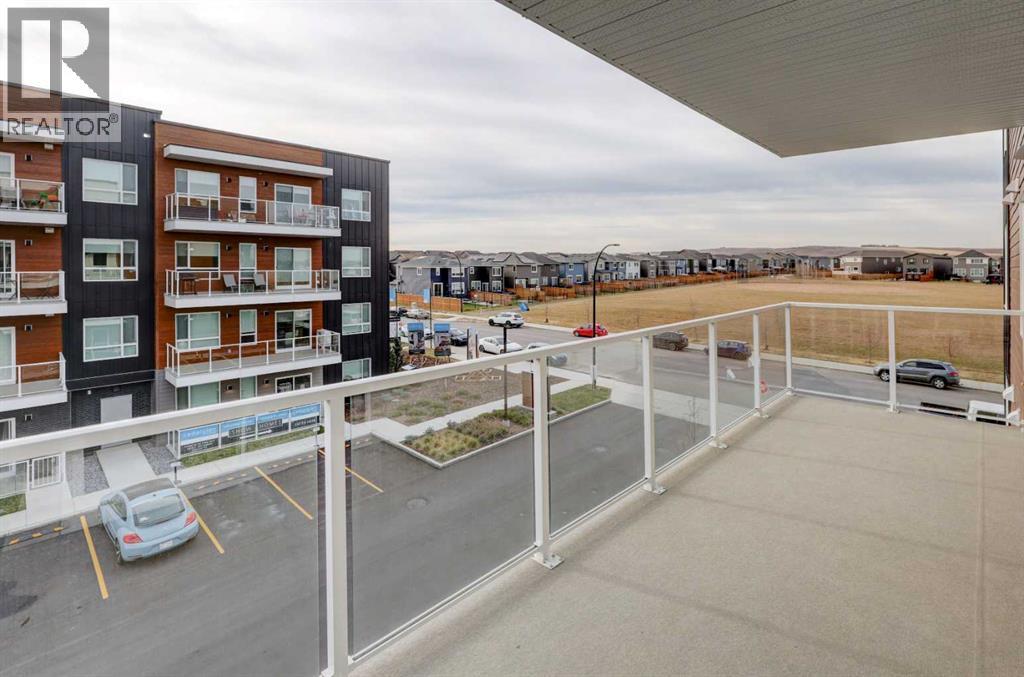 550 Belmont Street Property Photo 29