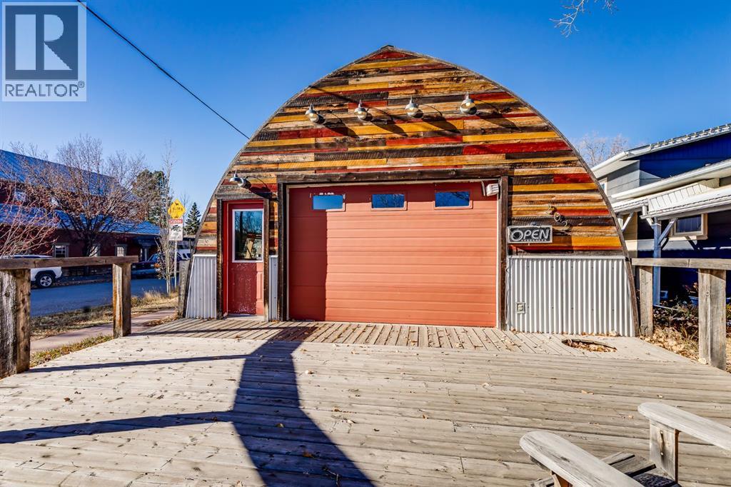 200 Main Street Property Photo 1