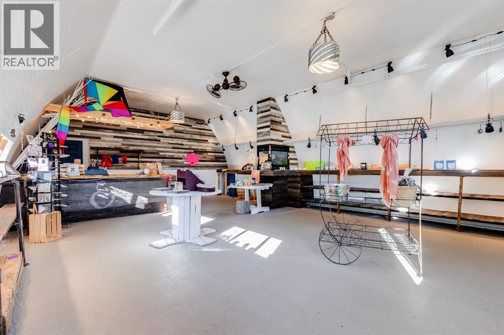 200 Main Street Property Photo 2